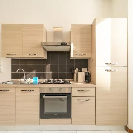 Flat With Ac And Wifi Como